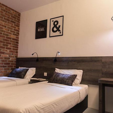 Mixx Express Hotel Sunway Petaling Jaya Room photo